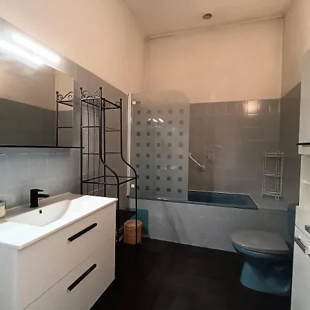 Quiet Family 3 Bedrooms Apartment, 5 Min To St Jean Train Station Apartment Bordeaux